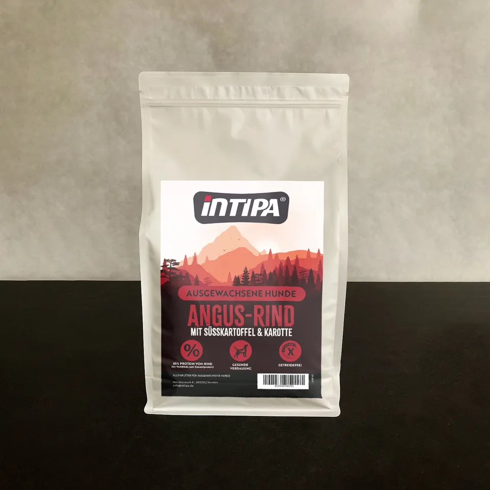 intipa DOG Angus Rind Trockenfutter Hund 2 kg mit Süßkartoffel