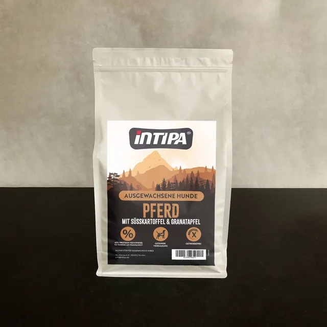 intipa DOG Pferd Süßkartoffel Trockenfutter 2 kg getreidefrei