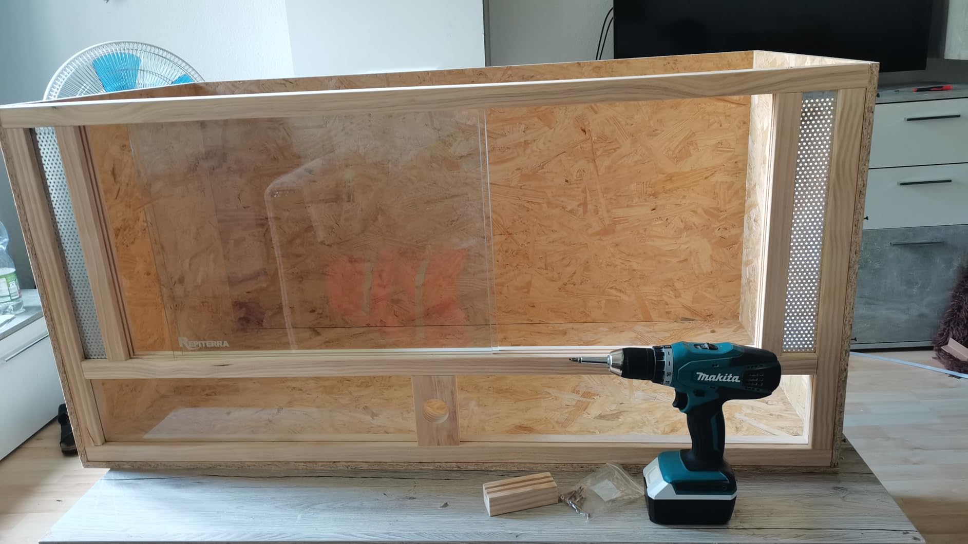 Repiterra Terrarium Frontbelüftung Holzterrarium 120x60x60 natürlich