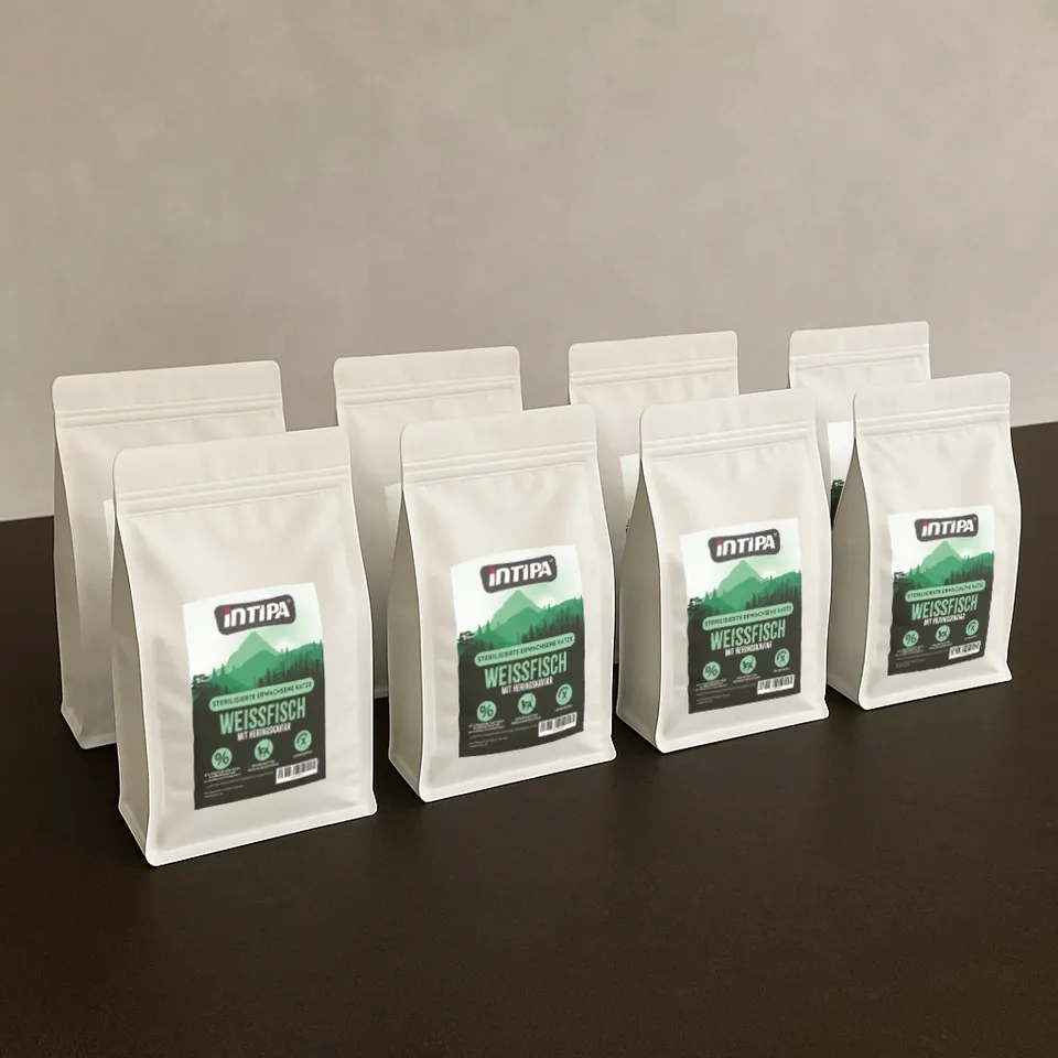 intipa CAT Weißfisch Katzenfutter 8x300 g mit Heringskaviar